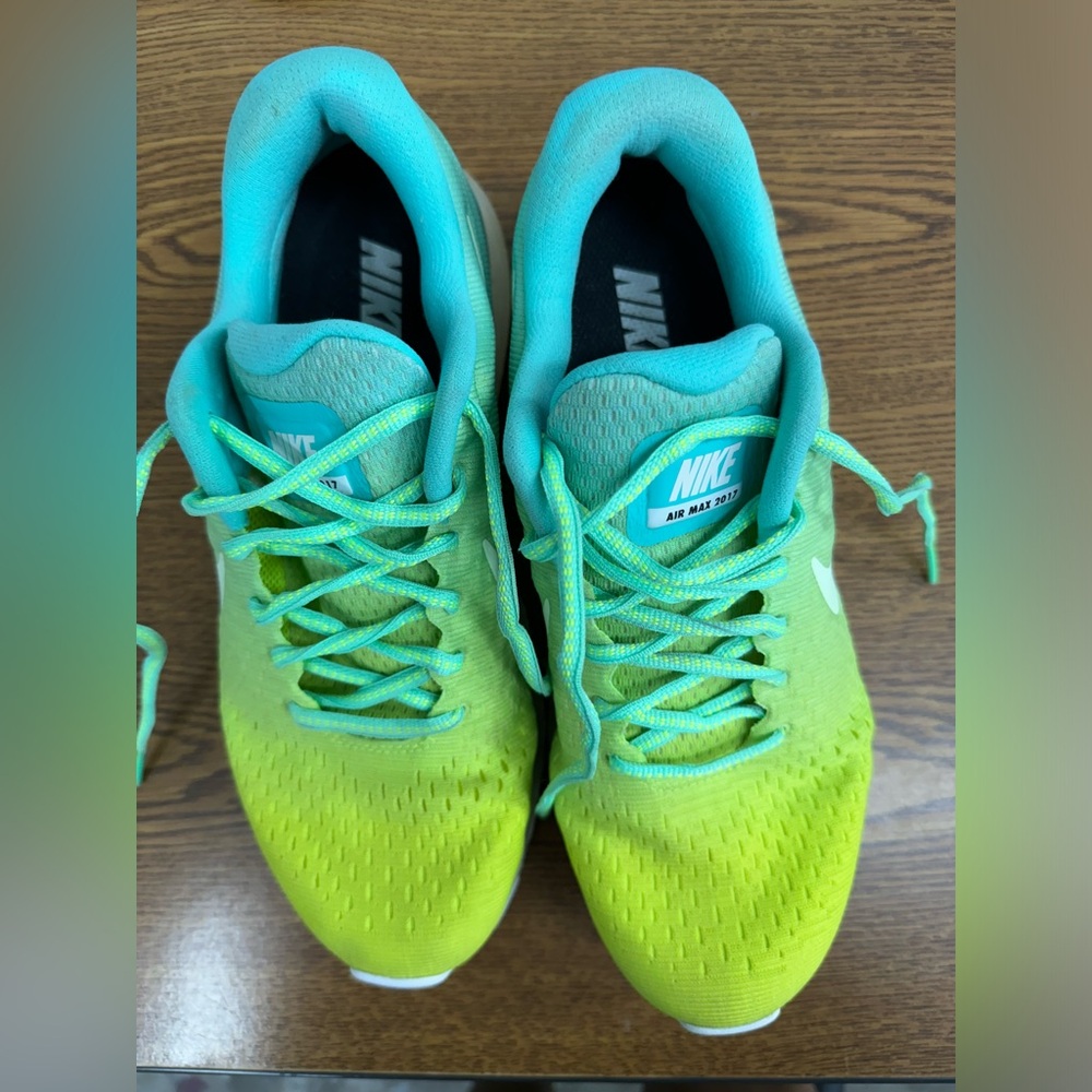 2017 Nike Air Max ID